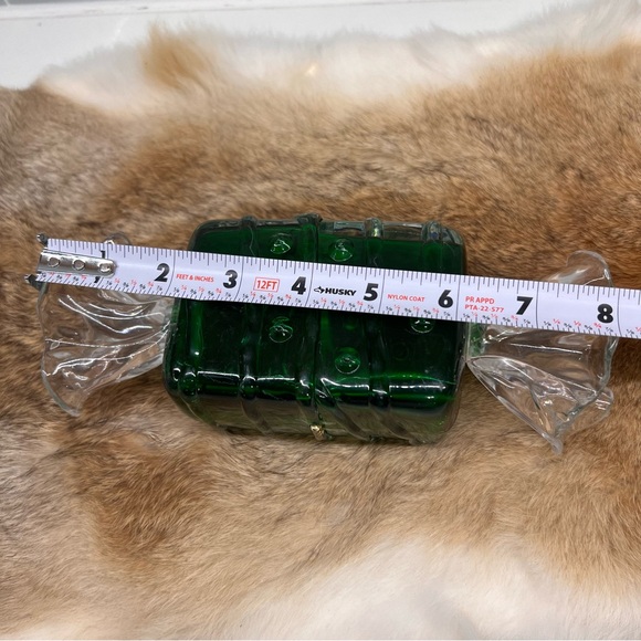 Vintage Plastic Hard Candy Wrapper Shaped Trinket Gift Box Green Brass Hinged - Picture 6 of 9